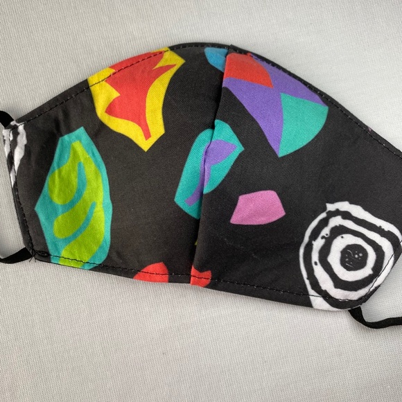 Stranger Things Face Mask - Picture 4 of 4